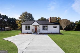 159 Pine Valley Road, Bogart, GA 30622