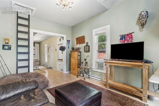 909 Osage Avenue, Manitou Springs, CO 80829
