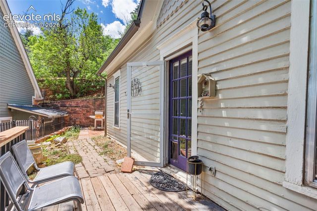 909 Osage Avenue, Manitou Springs, CO 80829
