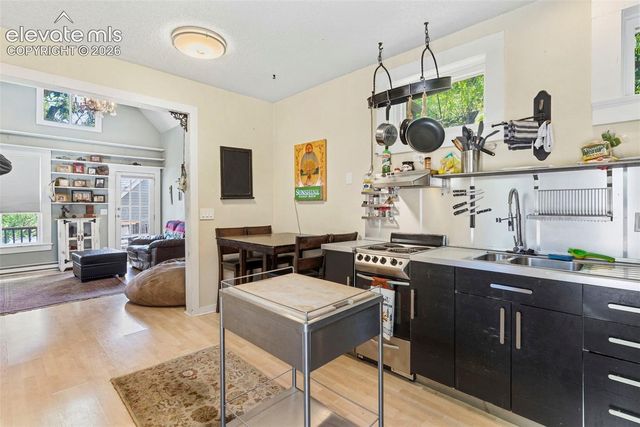 909 Osage Avenue, Manitou Springs, CO 80829