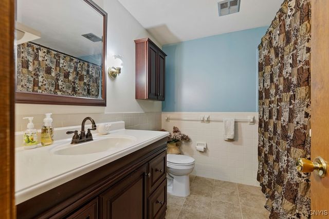 8742 Tallwood Ridge, Lysander, NY 13027