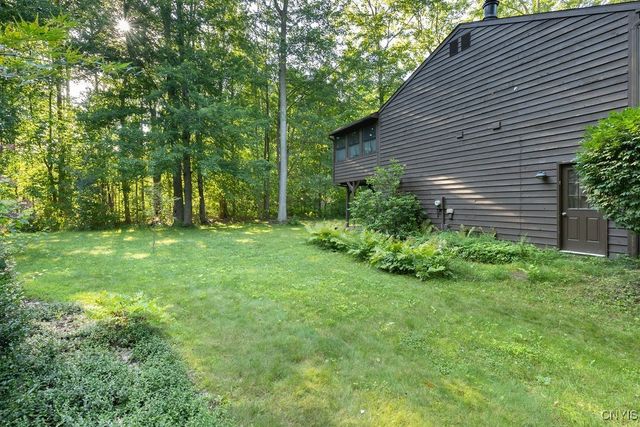 8742 Tallwood Ridge, Lysander, NY 13027