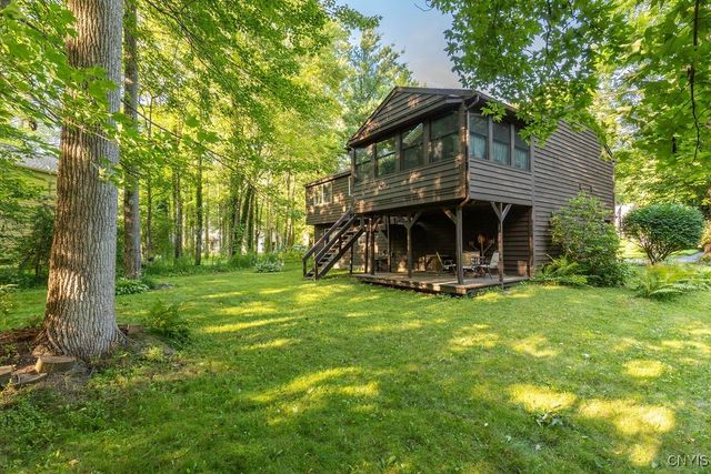 8742 Tallwood Ridge, Lysander, NY 13027