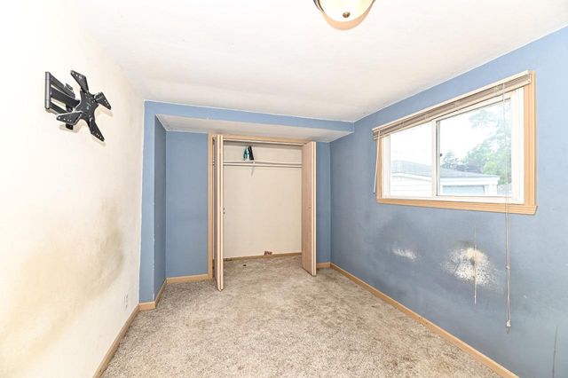 3945 E Birchwood AVENUE, Cudahy, WI 53110