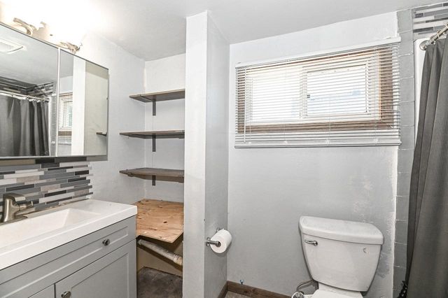 3945 E Birchwood AVENUE, Cudahy, WI 53110