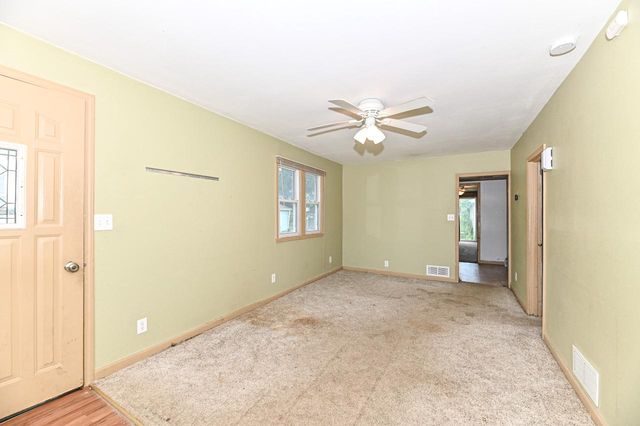 3945 E Birchwood AVENUE, Cudahy, WI 53110