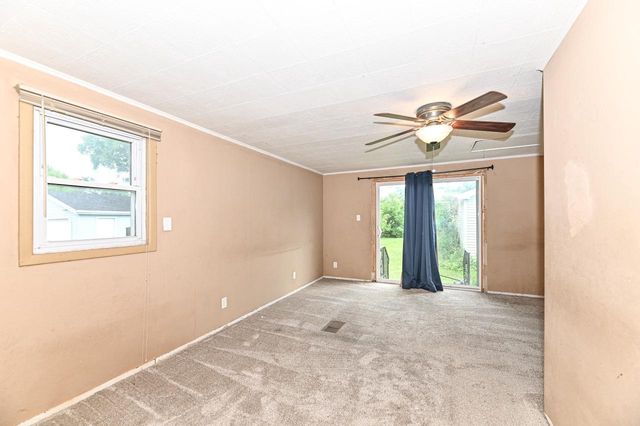 3945 E Birchwood AVENUE, Cudahy, WI 53110