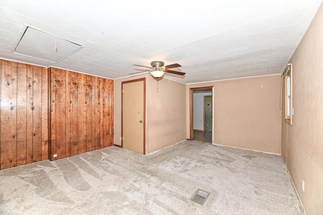 3945 E Birchwood AVENUE, Cudahy, WI 53110