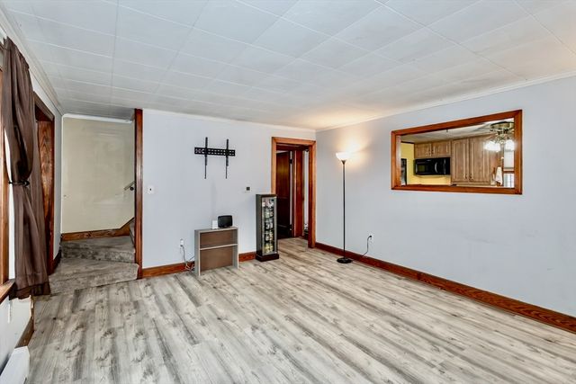 15 Kenwood Street, Westfield, MA 01085