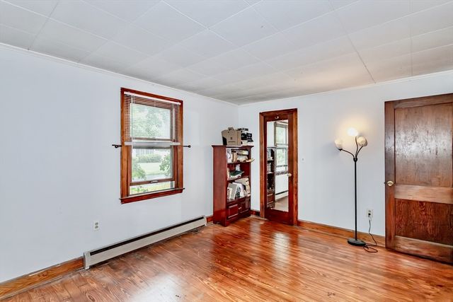 15 Kenwood Street, Westfield, MA 01085