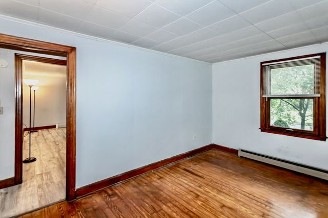 15 Kenwood Street, Westfield, MA 01085