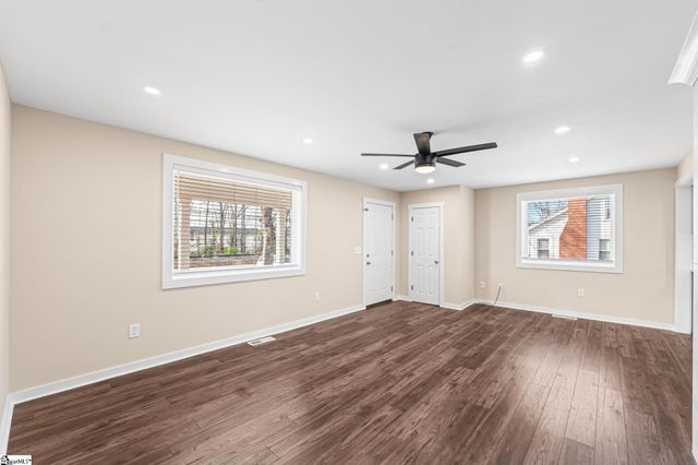 805 S Main Street, Fountain Inn, SC 29644