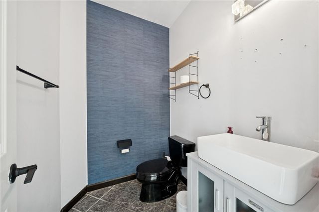 3124 Algonquin Trail, Lower Burrell, PA 15068