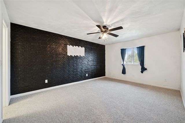 3124 Algonquin Trail, Lower Burrell, PA 15068