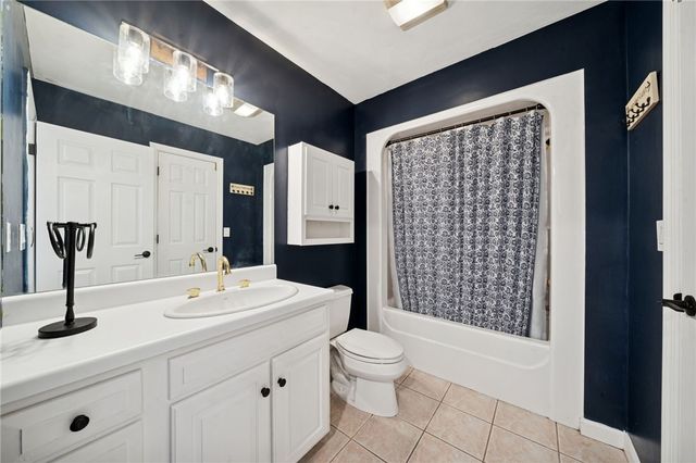 3124 Algonquin Trail, Lower Burrell, PA 15068