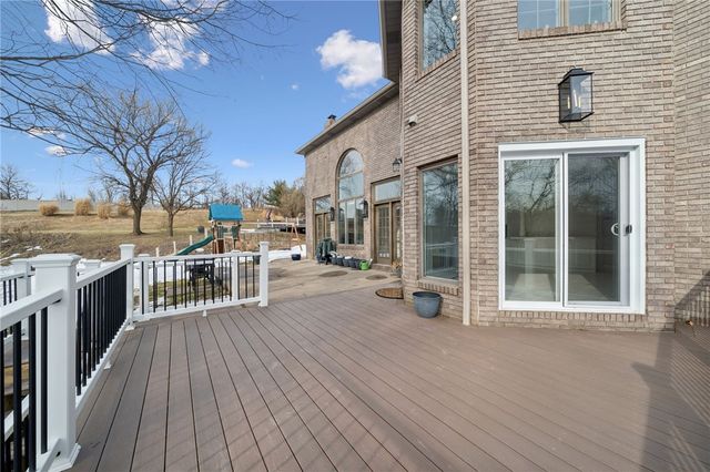 3124 Algonquin Trail, Lower Burrell, PA 15068