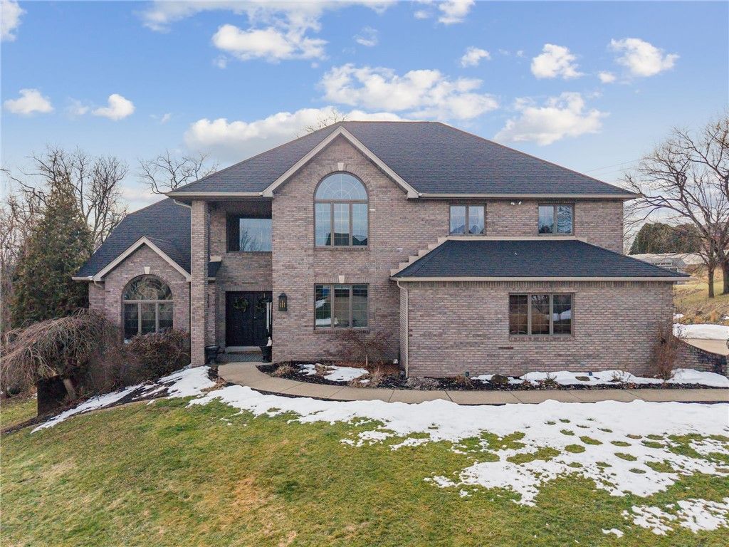 3124 Algonquin Trail, Lower Burrell, PA 15068