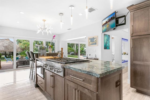 913 Coconut Drive, Fort Lauderdale, FL 33315