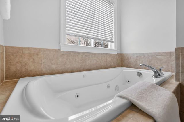 23106 BRONSTEIN LN, Brambleton, VA 20148