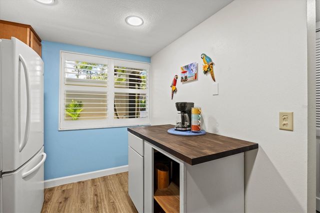 404 PINEBROOK CRESCENT 4, Venice, FL 34285