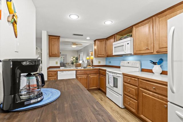 404 PINEBROOK CRESCENT 4, Venice, FL 34285