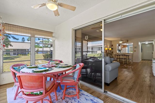 404 PINEBROOK CRESCENT 4, Venice, FL 34285