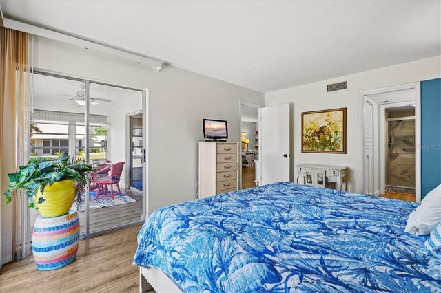 404 PINEBROOK CRESCENT 4, Venice, FL 34285