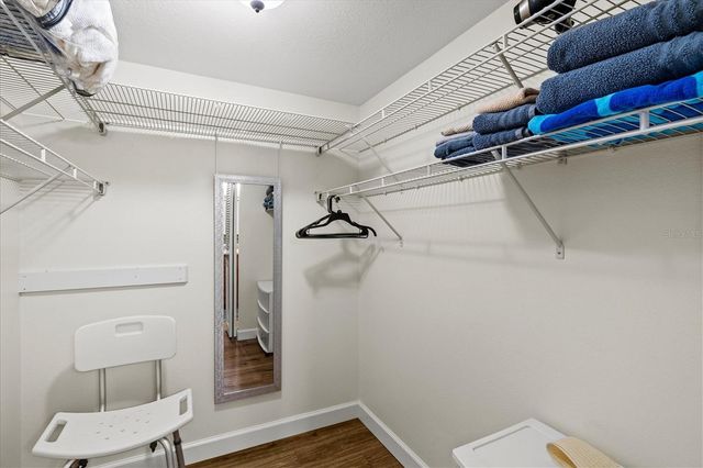 404 PINEBROOK CRESCENT 4, Venice, FL 34285