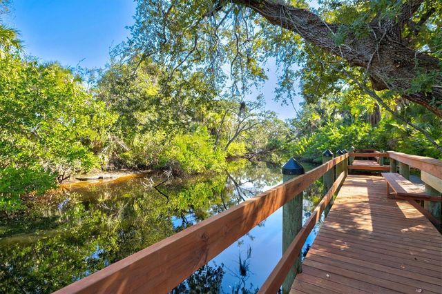 404 PINEBROOK CRESCENT 4, Venice, FL 34285