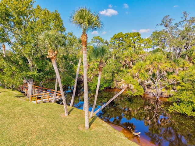 404 PINEBROOK CRESCENT 4, Venice, FL 34285