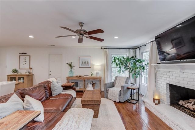 2488 Hazelwood NE Drive, Atlanta, GA 30345