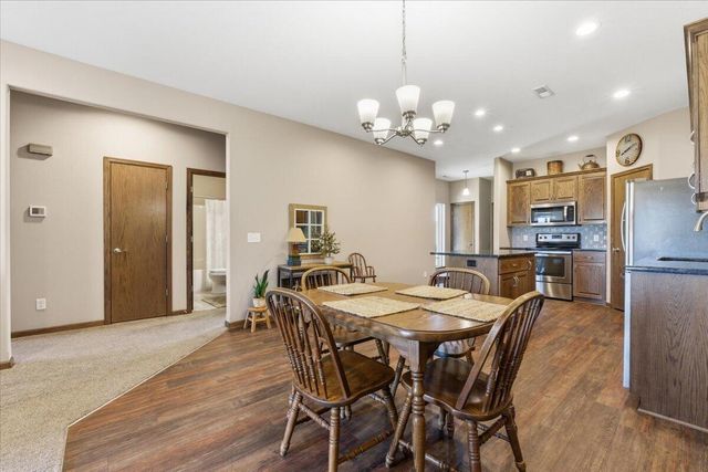 5316 HARDINGS LANDING Road, Council Bluffs, IA 51501