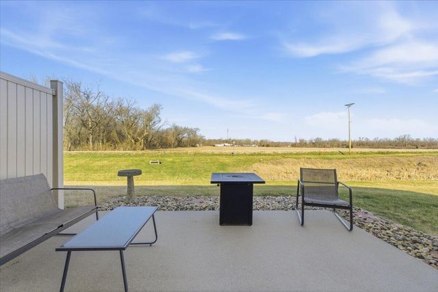 5316 HARDINGS LANDING Road, Council Bluffs, IA 51501