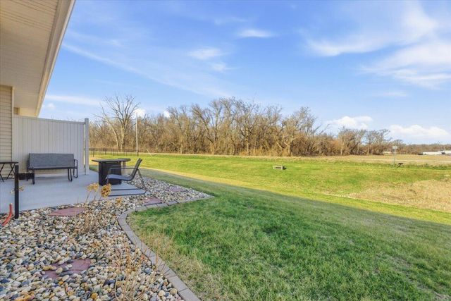 5316 HARDINGS LANDING Road, Council Bluffs, IA 51501