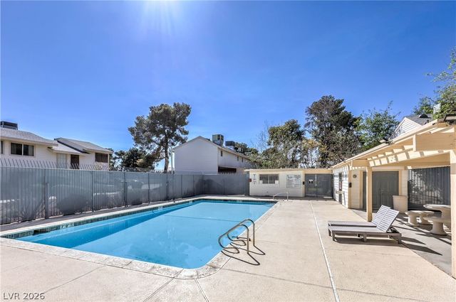 4770 Topaz Street 57, Las Vegas, NV 89121