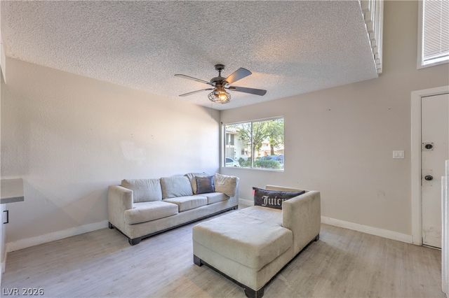 4770 Topaz Street 57, Las Vegas, NV 89121