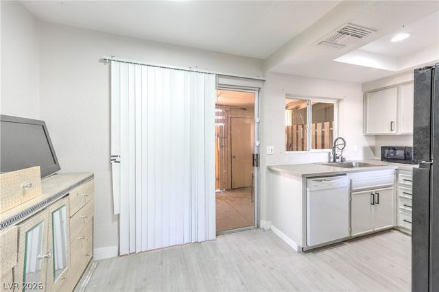 4770 Topaz Street 57, Las Vegas, NV 89121