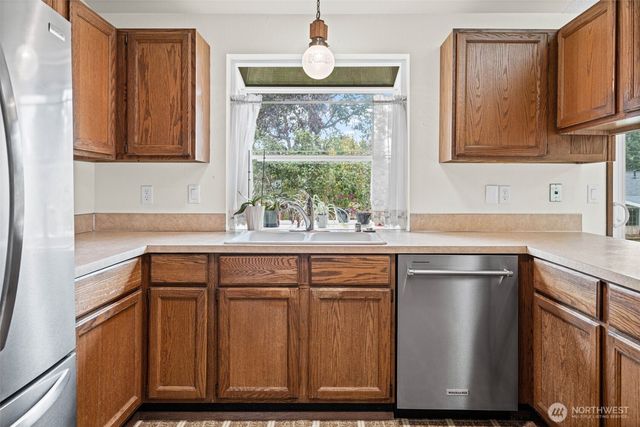 9817 61st Street Ct W, University Place, WA 98467