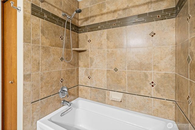 9817 61st Street Ct W, University Place, WA 98467