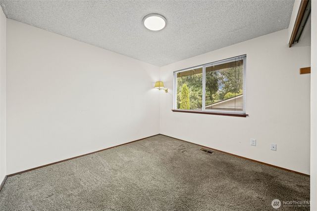 9817 61st Street Ct W, University Place, WA 98467