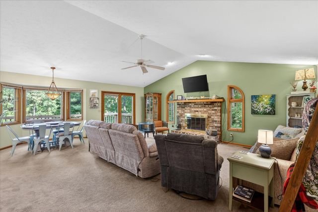 1286 Bridge Road, Allegan Twp, MI 49010