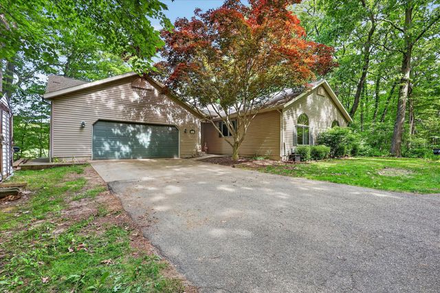 1286 Bridge Road, Allegan Twp, MI 49010