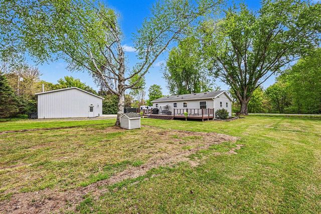 10085 Plank Road, Maybee, MI 48159