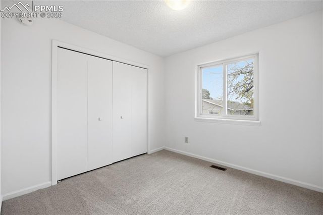 912 Amsterdam Drive, Colorado Springs, CO 80907