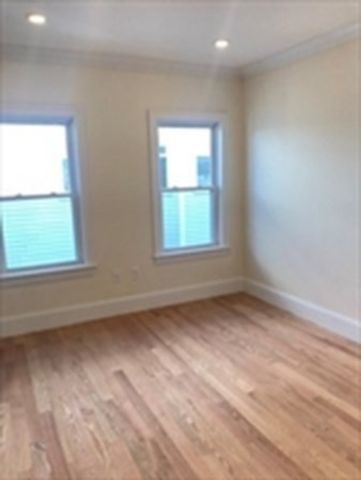 65 Newton 2, Somerville, MA 02143