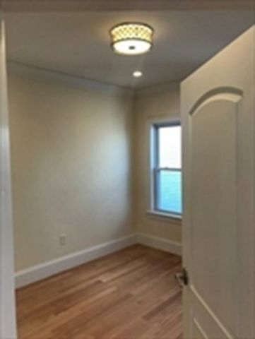 65 Newton 2, Somerville, MA 02143