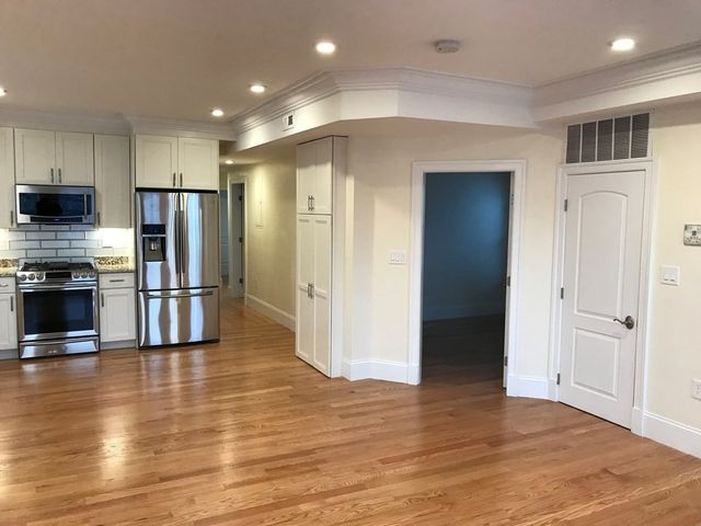 65 Newton 2, Somerville, MA 02143