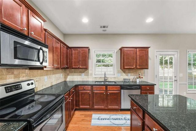 4471 Rosegate Drive, Snellville, GA 30039