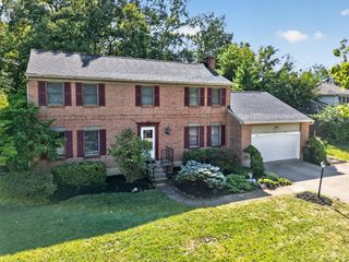 7532 Cinnamon Woods Drive, West Chester, OH 45069