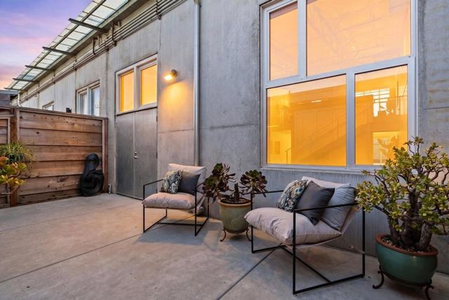 108 High Road, Santa Cruz, CA 95060